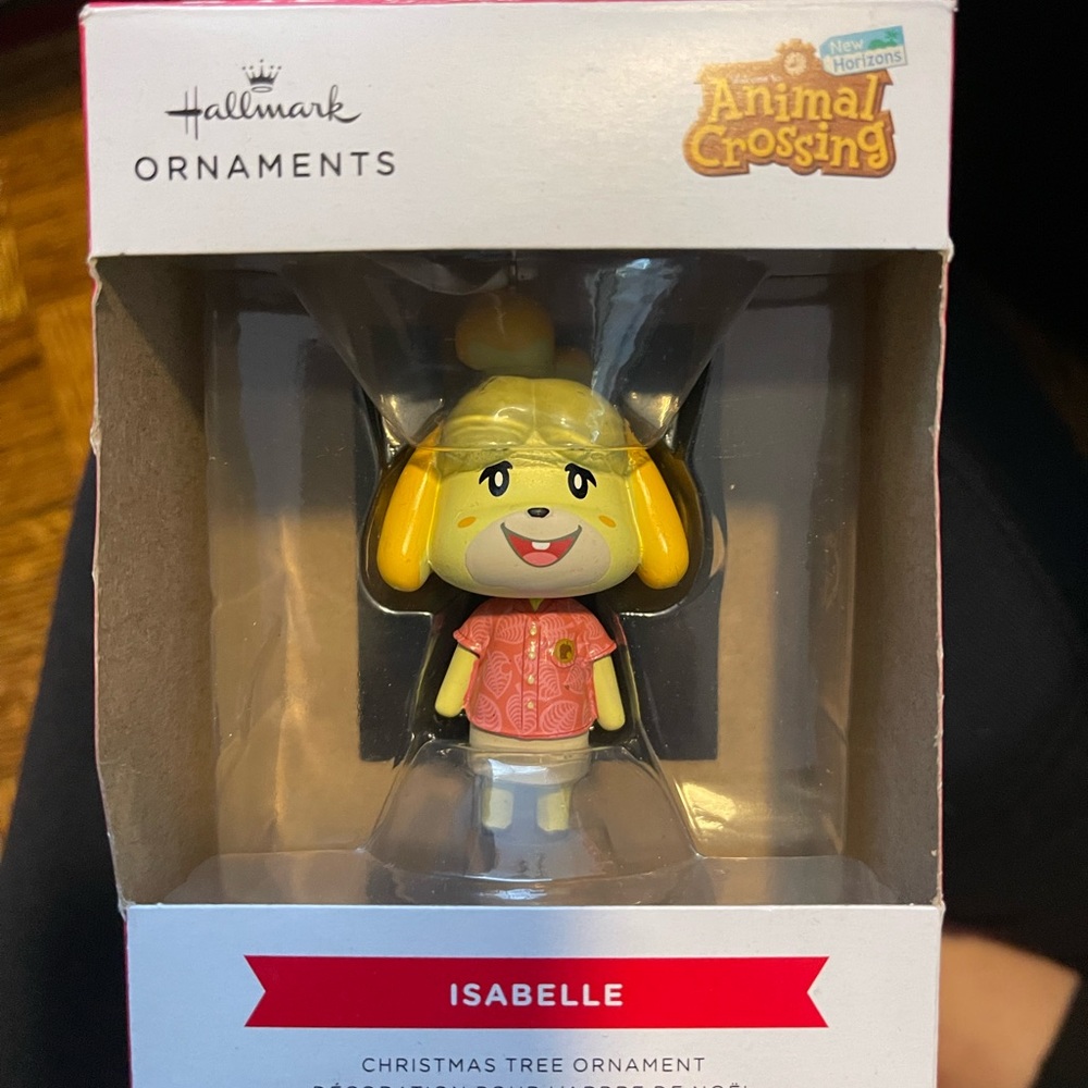NEW Hallmark Christmas Ornament: Animal Crossing New Horizon - Isabelle 🎄